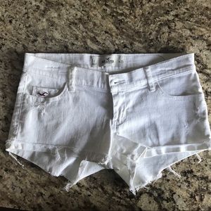 Hollister White Low Rise Shorts Size 1